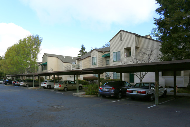 Pickleweed Apartments