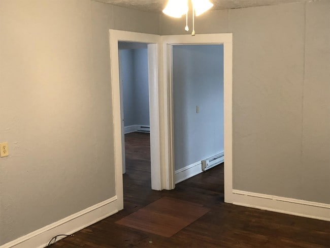 108 McDowell Dr in Beckley, WV - Building Photo - Building Photo