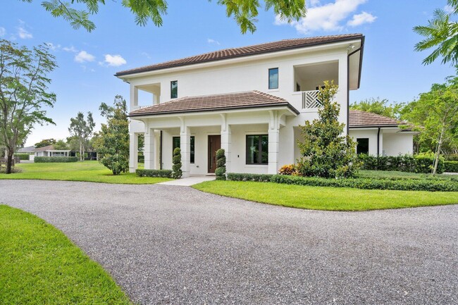 14492 Equestrian Way in Wellington, FL - Foto de edificio - Building Photo