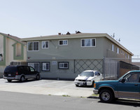 4370 51st St in San Diego, CA - Foto de edificio - Building Photo