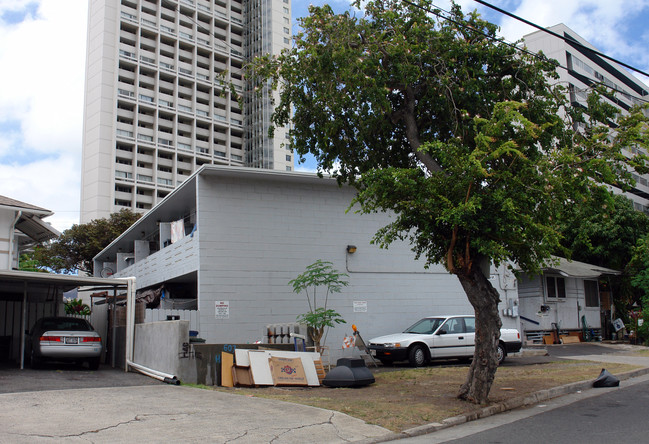 607 Hausten St in Honolulu, HI - Building Photo - Building Photo