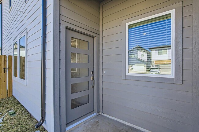 33106 Oak Hts Pl in Magnolia, TX - Building Photo - Building Photo