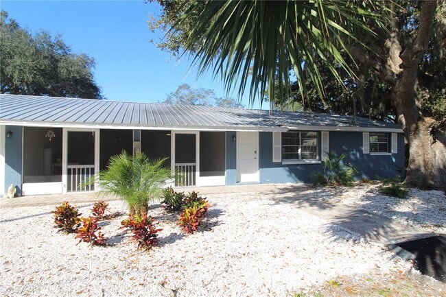 615 Osceola Rd