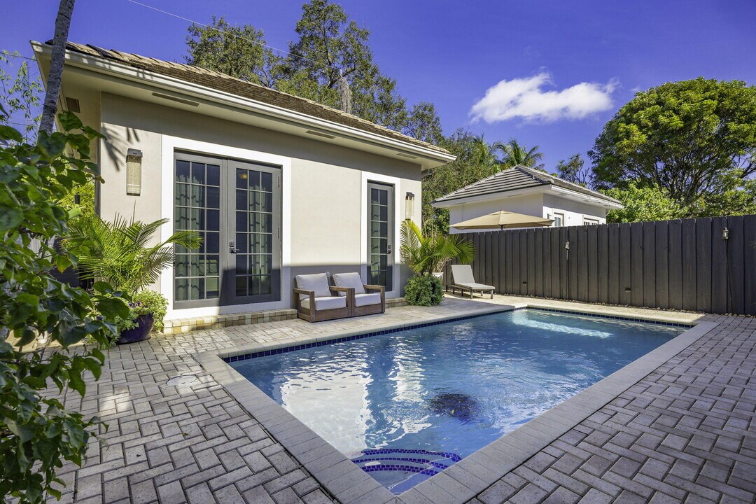 505 SW 16th Ct in Fort Lauderdale, FL - Foto de edificio