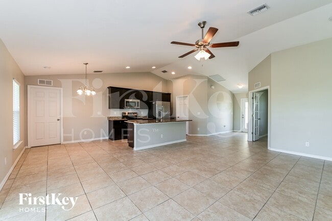 1023 NW 22nd Terrace in Cape Coral, FL - Building Photo - Building Photo