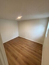 1396 Cranfield Rd in Mountain Home, AR - Foto de edificio - Building Photo