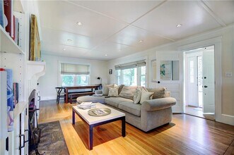 69 Sachuest Way in Middletown, RI - Building Photo - Building Photo