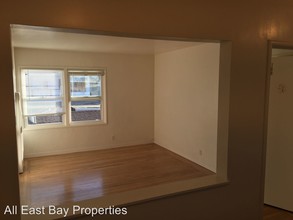 1046 63rd St in Oakland, CA - Foto de edificio - Building Photo
