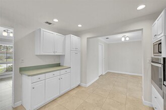 211 SE 9th Ct in Pompano Beach, FL - Building Photo - Building Photo