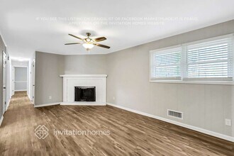 3782 Lake Dr SE in Smyrna, GA - Foto de edificio - Building Photo