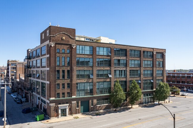 Westgate Lofts in St. Louis, MO - Building Photo - Building Photo