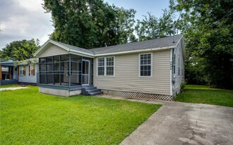4842 Louisa Ter in Jacksonville, FL - Building Photo