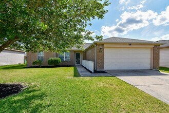 6902 Manor Terrace Ln in Richmond, TX - Building Photo - Building Photo
