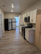 9335 Greens Rd in Humble, TX - Building Photo - Building Photo