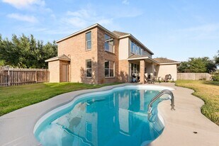 25915 Lockspur Ct in Richmond, TX - Building Photo