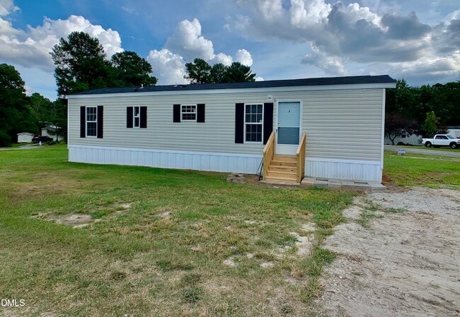 property at 553 Country Ln