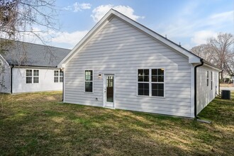 220 E Granville St in Dunn, NC - Building Photo - Building Photo