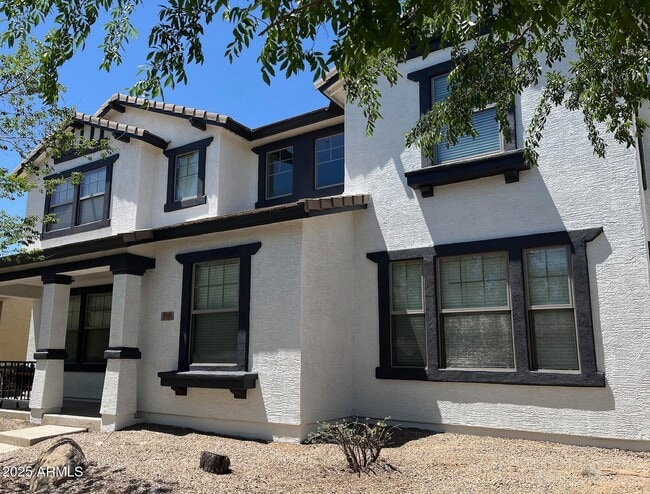 property at 1692 S Parkcrest St