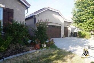 6064 Cohasset Dr in Roseville, CA - Building Photo - Building Photo