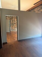 210 W Main St in Tupelo, MS - Building Photo - Building Photo