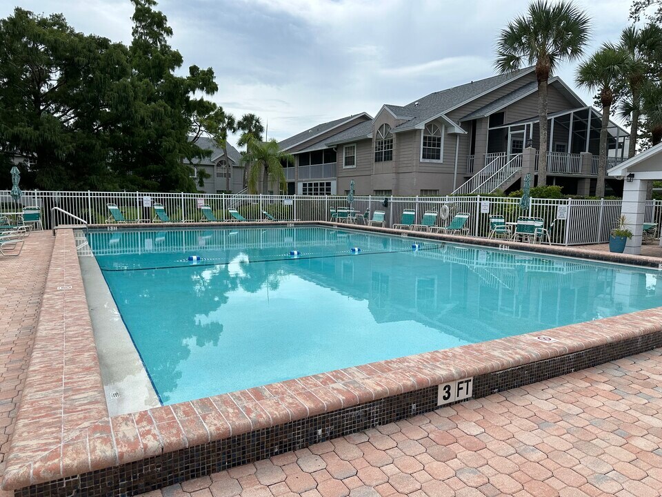 14503 Lakewood Trace Ct in Ft. Myers, FL - Building Photo