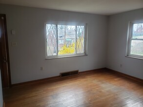 215 Cheston St in Pittsburgh, PA - Building Photo - Building Photo