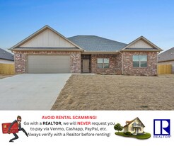 123 N Banner Ave in Farmington, AR - Building Photo