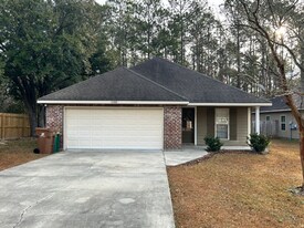 11509 Caroline Court in Gulfport, MS - Building Photo