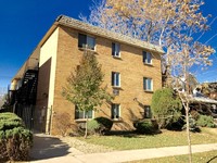 1335 Gaylord in Denver, CO - Foto de edificio - Building Photo