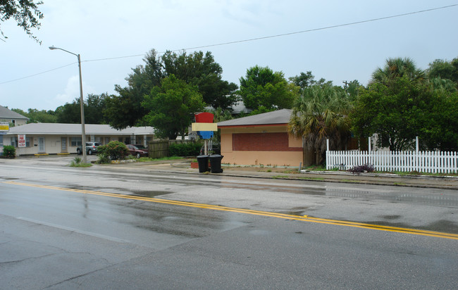 2014 Dr. Martin Luther King Jr St N in St. Petersburg, FL - Building Photo - Building Photo