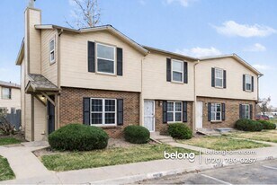 16495 E 17th Pl in Aurora, CO - Building Photo