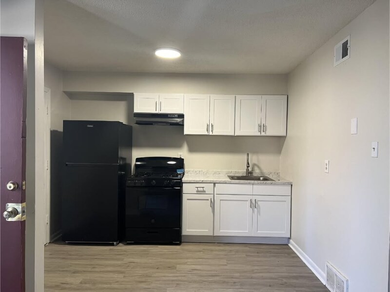 888 Kerr Ave in Memphis, TN - Building Photo