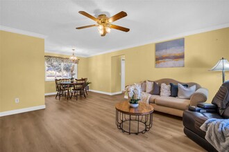 2967 Macalpin Dr N in Palm Harbor, FL - Building Photo - Building Photo