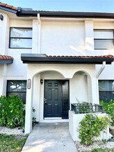 11557 Royal Palm Blvd in Coral Springs, FL - Building Photo - Building Photo