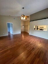 1926 Whispering Way in Tarpon Springs, FL - Building Photo - Building Photo