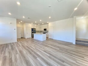 103 Sennett Ter in Fremont, CA - Building Photo - Building Photo