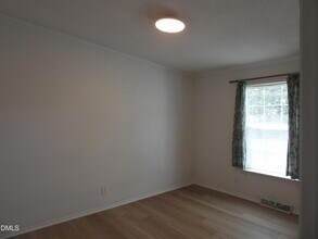 560 Water Tower Rd, Unit J-102 in Moncure, NC - Building Photo - Building Photo