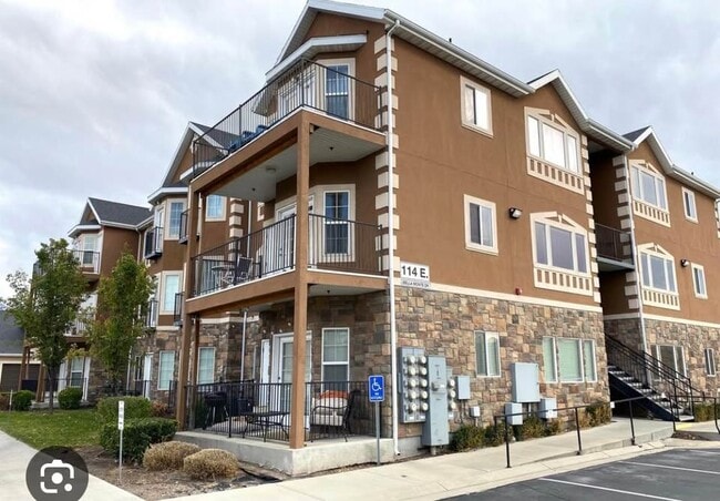 114 E Bella Monte Dr, Unit 5