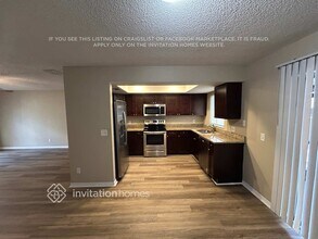 410 Brandywine Dr in Valrico, FL - Building Photo - Building Photo