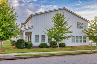 727 W Vincent Dr in Athens, GA - Building Photo - Building Photo