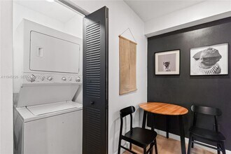 810 7th St in Miami Beach, FL - Building Photo - Building Photo