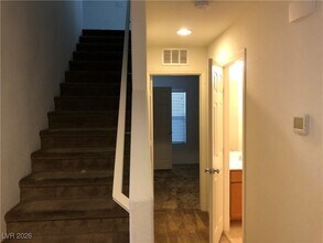 9300 Keystone Ridge Ave in Las Vegas, NV - Building Photo - Building Photo