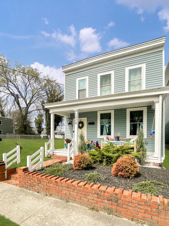 1228 N 32nd St in Richmond, VA - Building Photo