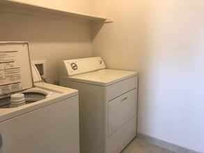 3405 Valverde Loop in Las Cruces, NM - Building Photo - Building Photo