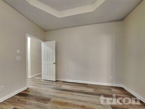 140 Carl Barrett Dr in Canton, GA - Building Photo - Building Photo