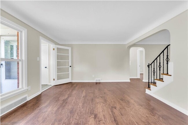 416 E 255th St in Euclid, OH - Building Photo - Building Photo