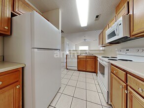 110 Exeter Ct in Winston-Salem, NC - Building Photo - Building Photo