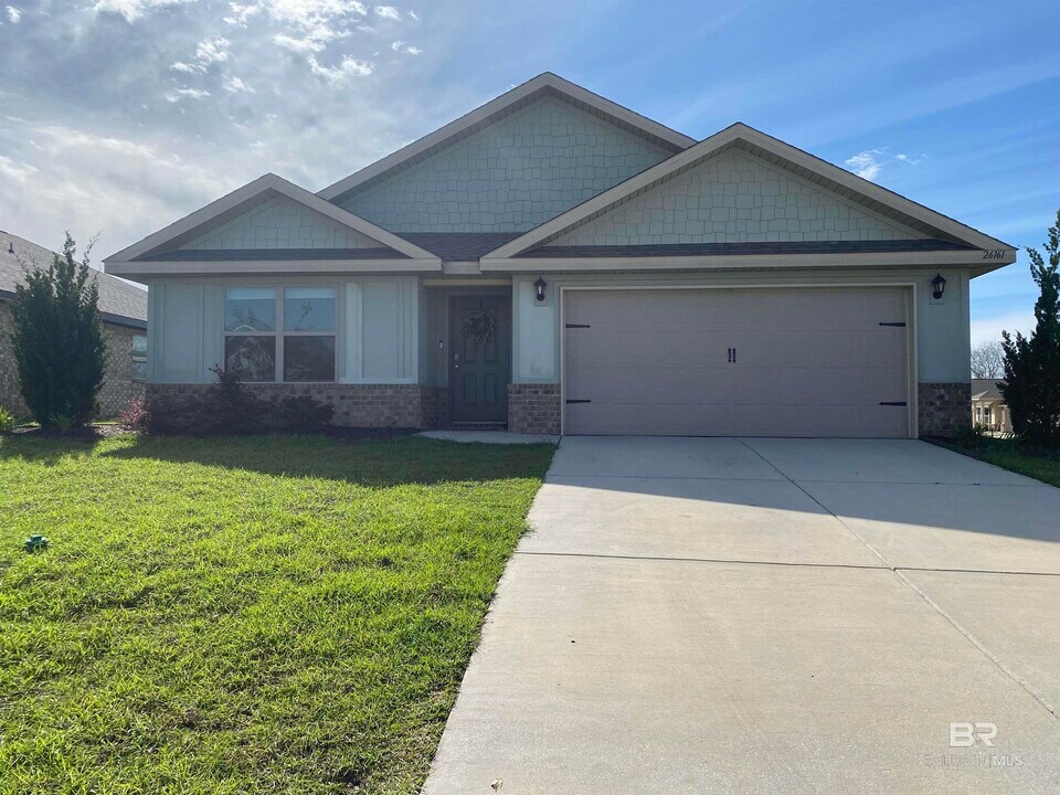 26161 Gilmore Way in Daphne, AL - Building Photo