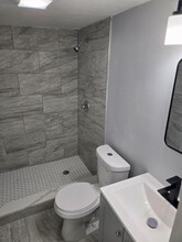 6615 Del Prado Terrace in New Port Richey, FL - Foto de edificio - Building Photo