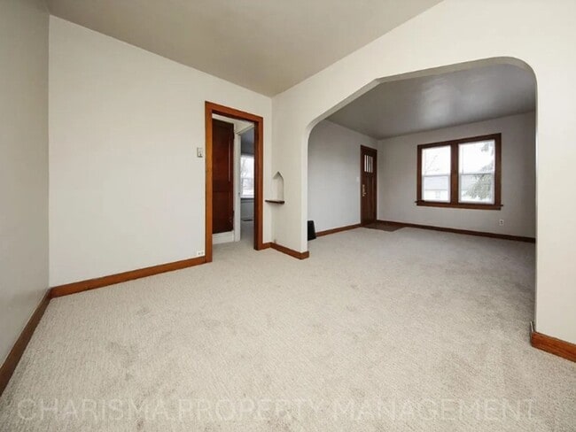 1330 W 14th St in Sioux Falls, SD - Building Photo - Building Photo